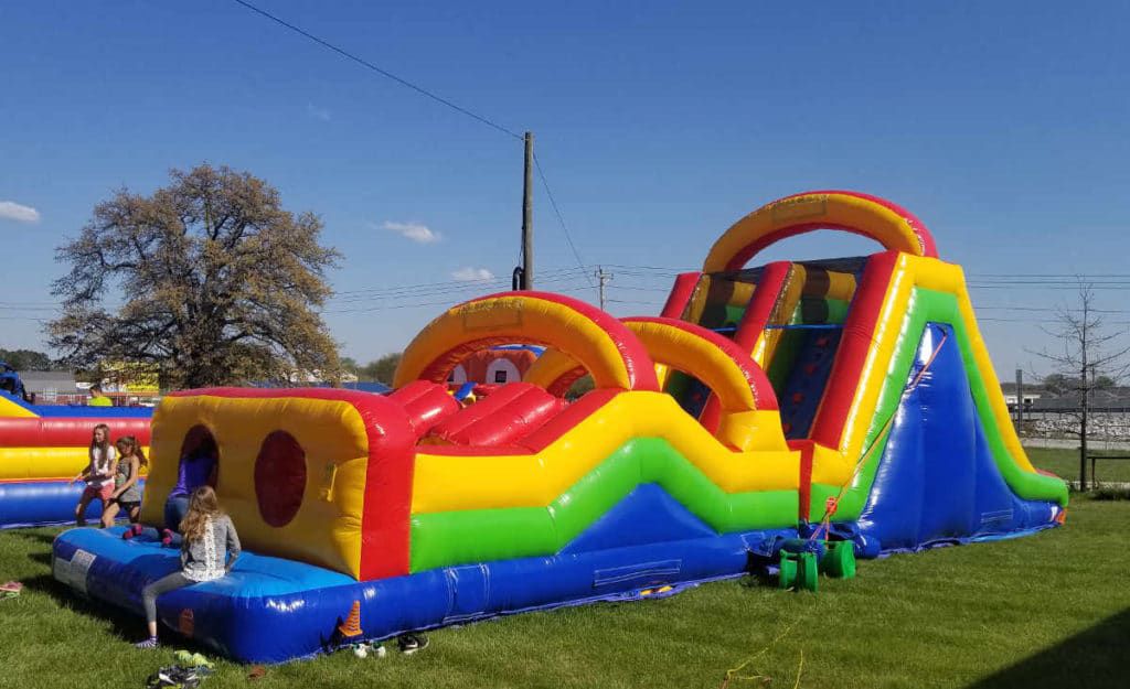 Bounce Obstacle Course